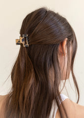 Mini Daily Clip in Blonde Tortoise