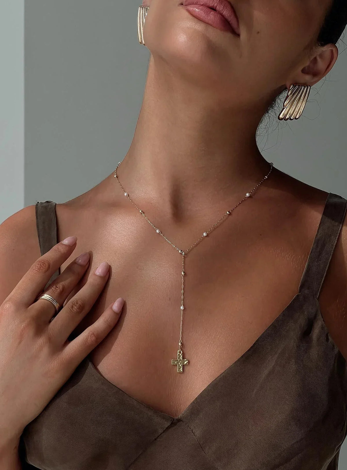Leonidas Lariat Necklace Gold
