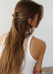 Mini Daily Clip in Blonde Tortoise